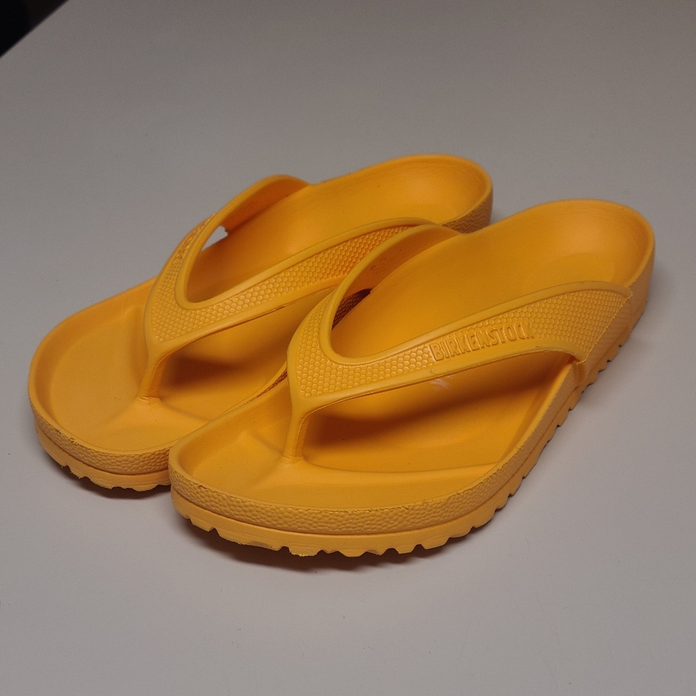 Birkenstock Honolulu EVA flip flop sandals size 39